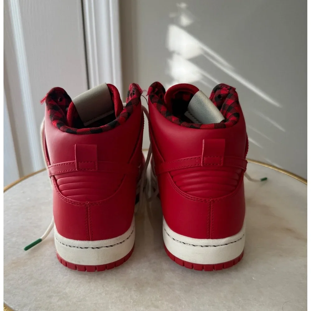Nike Dunk High‎ Ultra Rain Jacket Red Plaid Flannel Lined Sneakers Men's Sz 7